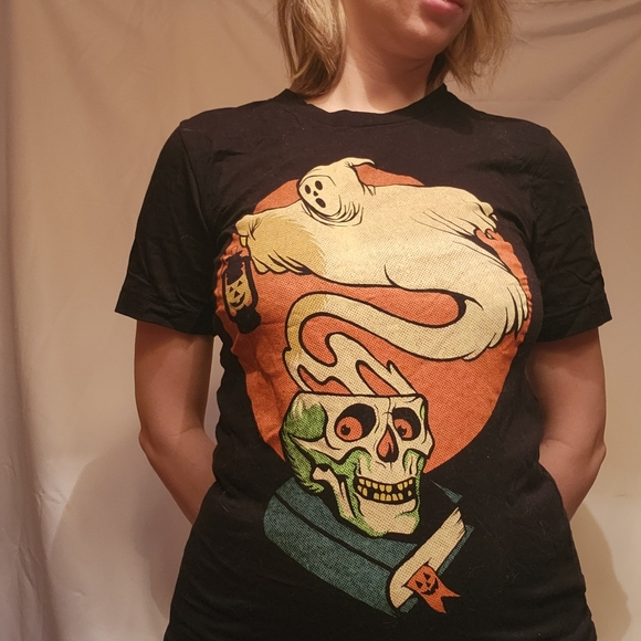 Black ghost stories t-shirt by Wicked Clothes XS - Picture 4 of 5